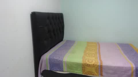 ...Ariana... online show from April 20, 2026, 6:09 pm