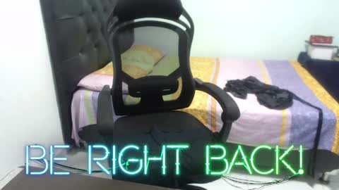 ...Ariana... online show from April 21, 2026, 6:01 pm