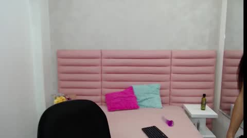 ARIADNA online show from February 2, 2025, 3:32 am