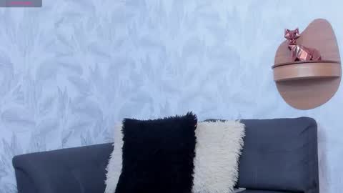 ariadnaa_brown1 online show from November 29, 2025, 2:53 pm