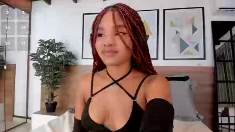 Aria Foster online show from September 24, 2025, 4:05 am