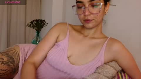 Snapshot of ariagal chatting on May 20, 2026, 5:41 pm ariagal online show from May 20, 2026, 5:41 pm