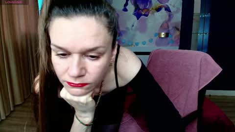 AriaGray online show from March 1, 2026, 5:31 am