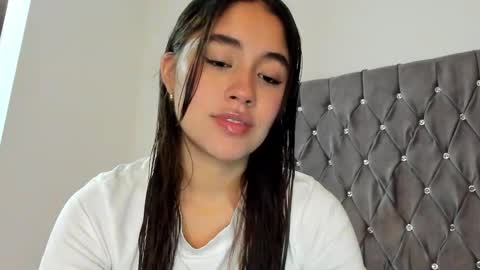 Aria Montgomery online show from January 27, 2025, 5:47 am