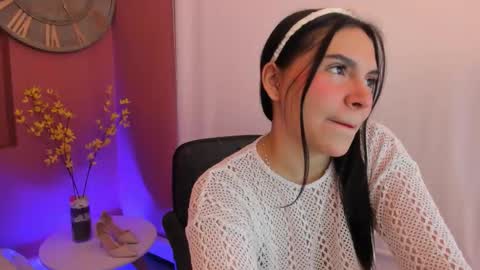 ariana__clauss online show from October 17, 2025, 8:22 pm