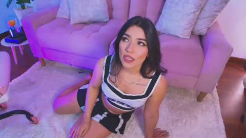   online show from September 23, 2025, 12:24 am