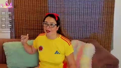 Snapshot of ariana_cross_ chatting on July 3, 2026, 4:02 pm Ariana Cruz online show from July 3, 2026, 4:02 pm