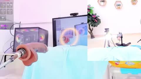 ariana  girl online show from October 3, 2025, 2:08 am