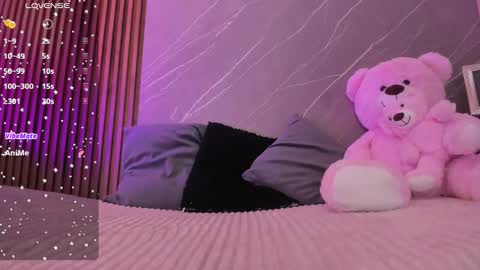 Ariana online show from November 21, 2025, 11:31 am