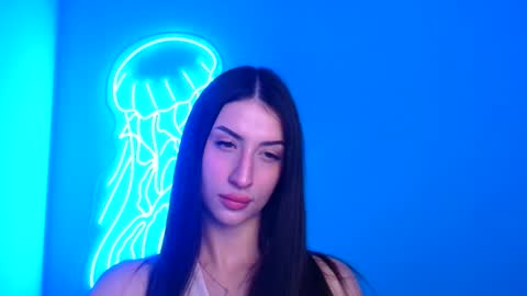 Ariana online show from September 16, 2025, 5:19 am