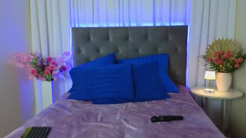 Ariana online show from April 24, 2026, 12:13 am