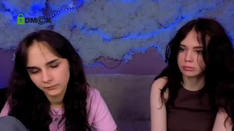 ariana_ross7 online show from May 19, 2026, 1:56 am