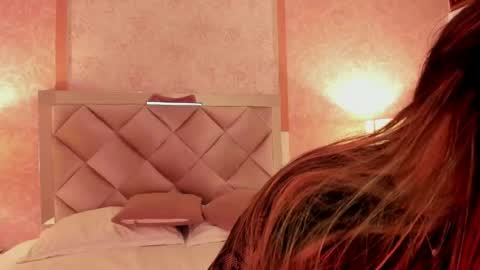 Ari online show from September 19, 2025, 3:30 am