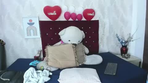 Ariana diosa online show from February 12, 2025, 5:37 pm