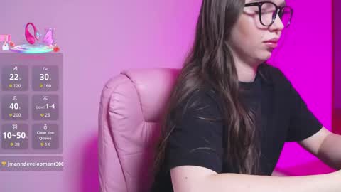 arianahot777 online show from April 16, 2026, 9:39 pm