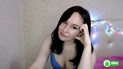 arianakuiper online show from April 21, 2026, 9:06 pm