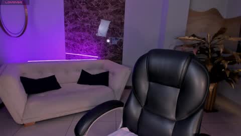 Your Girl  online show from April 9, 2026, 5:07 am