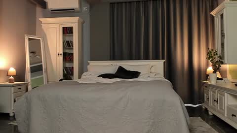 Snapshot of arianasage_ chatting on January 25, 2025, 10:08 am Ana online show from January 25, 2025, 10:08 am