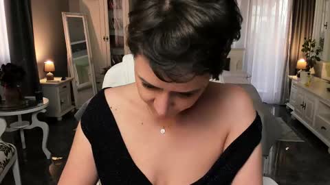 Snapshot of arianasage_ chatting on February 26, 2025, 3:19 pm Ana online show from February 26, 2025, 3:19 pm