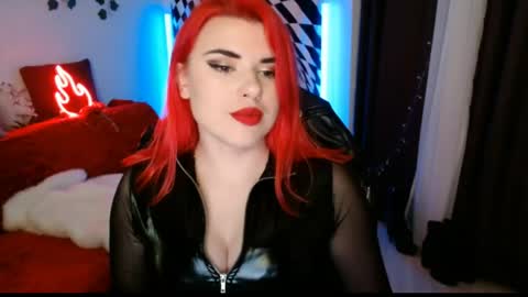 Snapshot of arianasaint chatting on April 23, 2026, 8:33 pm Mistress Ariana online show from April 23, 2026, 8:33 pm