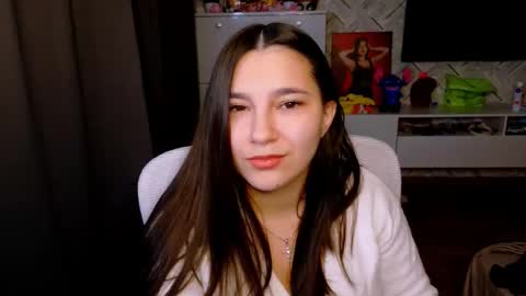 Arianna online show from December 15, 2025, 1:15 pm