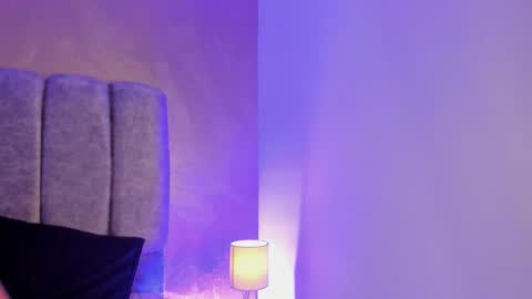 Arianna  online show from February 20, 2026, 7:54 am