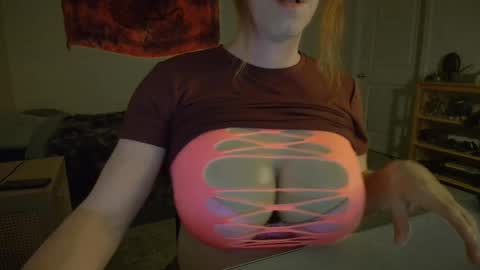 Arianna Sinz online show from January 6, 2026, 7:12 am