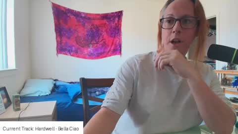 Arianna Sinz online show from February 9, 2026, 5:50 pm