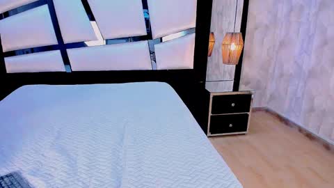 Snapshot of ariannarussell1 chatting on October 17, 2025, 6:21 pm ariannarussell1 online show from October 17, 2025, 6:21 pm