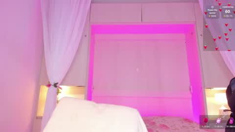 Snapshot of ariannavega_ chatting on July 17, 2026, 12:01 pm ariannavega_ online show from July 17, 2026, 12:01 pm
