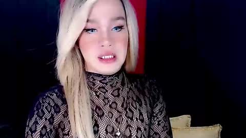ARIANNE CUMS  online show from December 12, 2024, 12:33 pm
