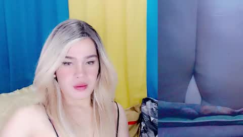 Snapshot of arianne_xoxo777 chatting on February 12, 2026, 6:52 am ARIANNE CUMS online show from February 12, 2026, 6:52 am