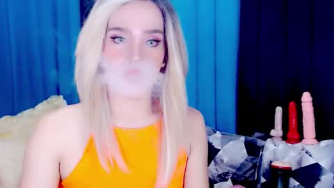 Snapshot of arianne_xoxo777 chatting on February 17, 2026, 8:22 am ARIANNE CUMS online show from February 17, 2026, 8:22 am