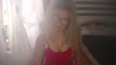 Snapshot of ariannesexy chatting on June 21, 2026, 9:34 am ArianeSexy online show from June 21, 2026, 9:34 am
