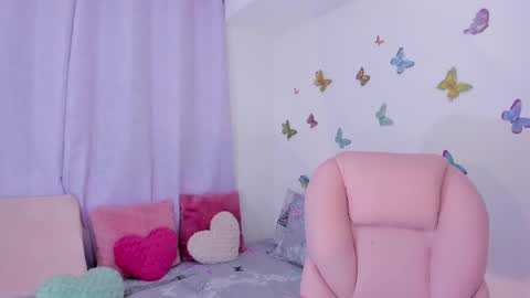 ariannna08_ online show from February 3, 2025, 5:07 am