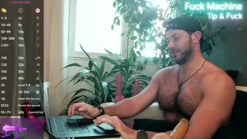 Snapshot of arielenbsas chatting on June 25, 2026, 12:09 pm Ariel online show from June 25, 2026, 12:09 pm