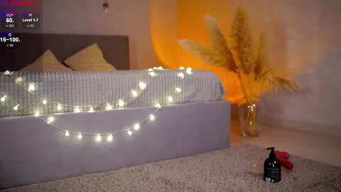 arielkielly online show from October 7, 2025, 5:59 am