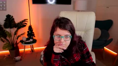 Snapshot of ariell_mini chatting on December 17, 2025, 6:41 am Ariell Mini online show from December 17, 2025, 6:41 am