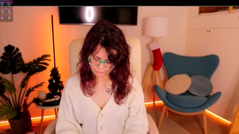 Snapshot of ariell_mini chatting on December 21, 2025, 6:20 am Ariell Mini online show from December 21, 2025, 6:20 am