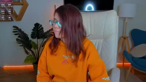 Snapshot of ariell_mini chatting on January 17, 2026, 12:32 pm Ariell Mini online show from January 17, 2026, 12:32 pm