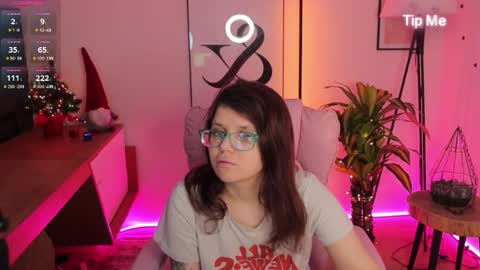 Snapshot of ariell_mini chatting on February 2, 2026, 1:21 pm Ariell Mini online show from February 2, 2026, 1:21 pm