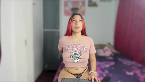 Stephany  online show from January 30, 2025, 7:07 am