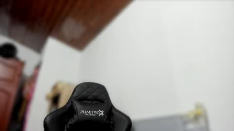 Stephany  online show from April 20, 2026, 2:47 am