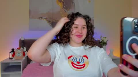 Ariella GTM3  Tue Wed Thu Fri Sat  0400 am-1030pm online show from March 10, 2025, 1:01 am