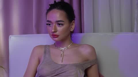  Ariella  online show from February 5, 2026, 9:08 pm