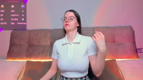 Ariella online show from December 11, 2024, 2:09 am