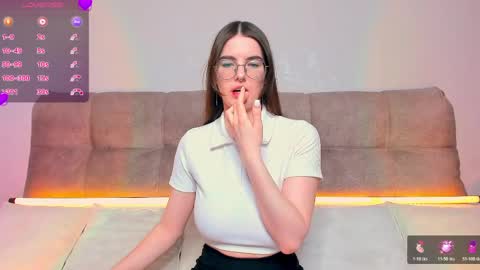 Ariella online show from April 22, 2026, 1:30 am