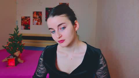arielstonks_lovee online show from December 20, 2024, 2:30 am
