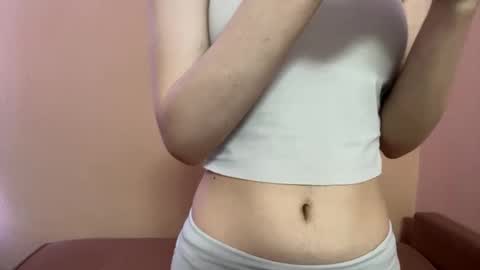 I am Anny ntmu Lets hit 10 Thumbs Up together online show from November 21, 2025, 2:27 pm