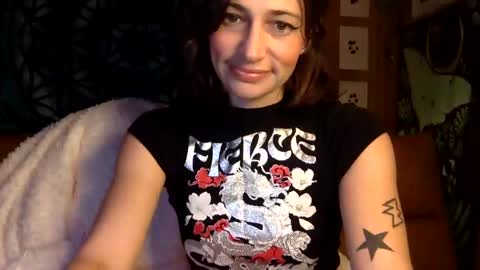 ariel  colin when hes here online show from December 15, 2024, 11:55 am